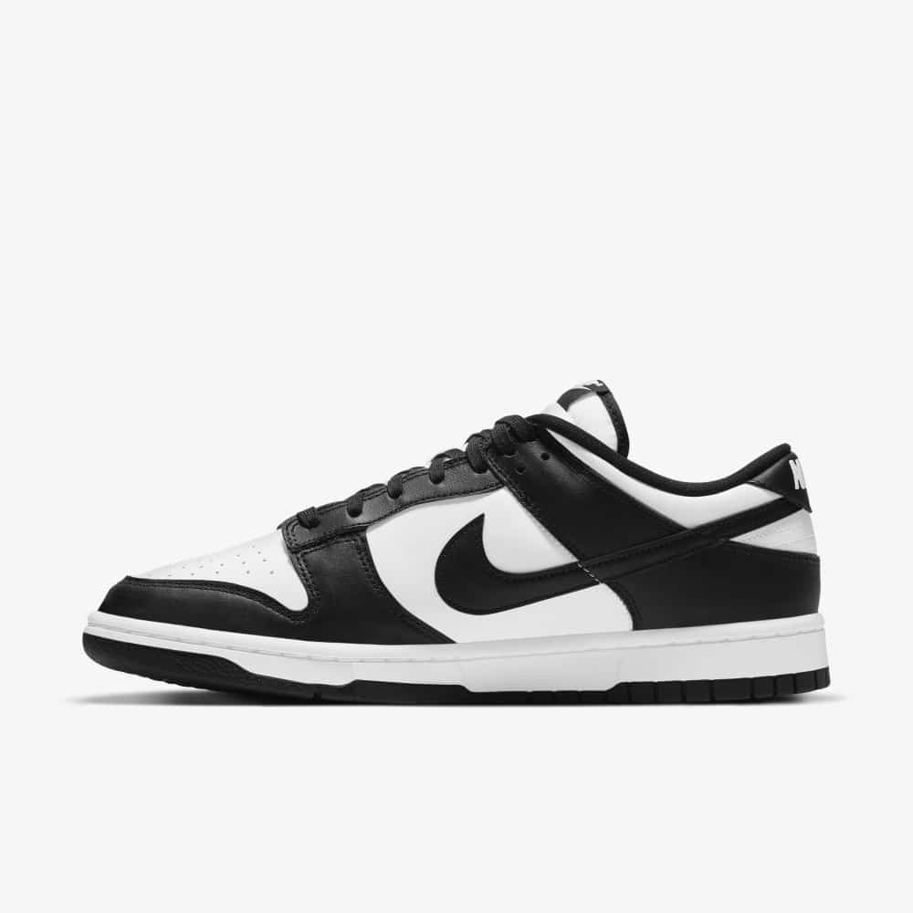 Black and white nike dunk low sale